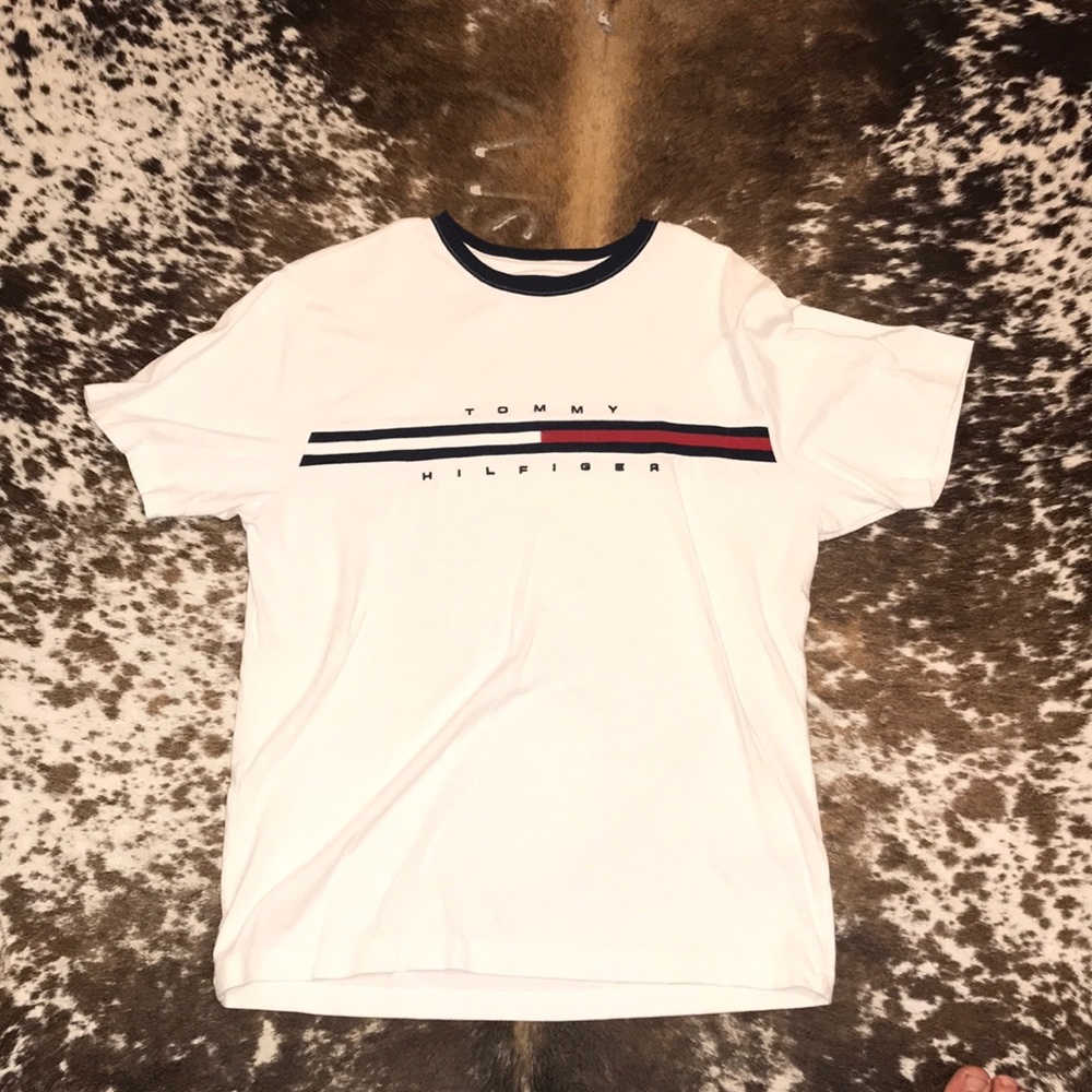 Tommy Hilfiger logo t shirt